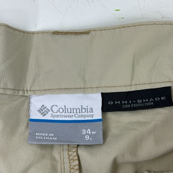 Columbia Men's lightweight beige outdoor hiking fishing shorts - Picture 3 of 11